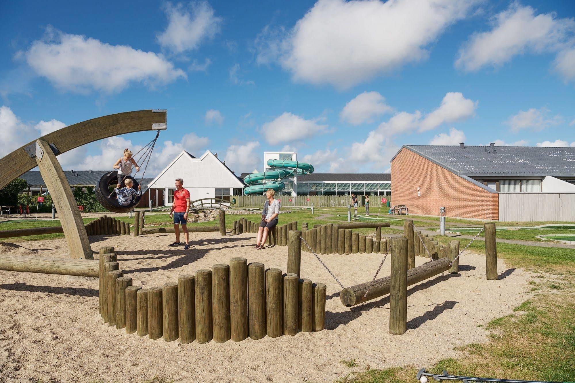 Landal Gronhoj Strand Løkken Exterior foto